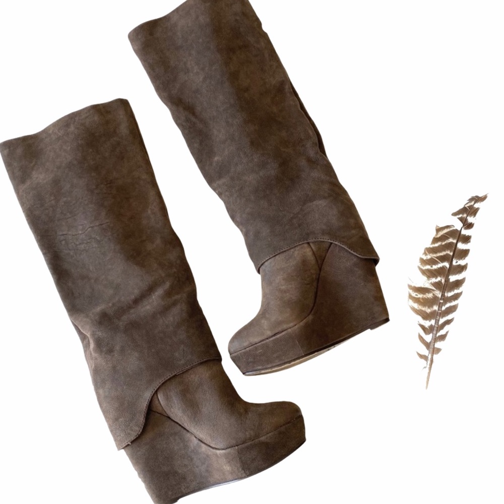 Elizabeth + James ❉ Knee High Platform Tall Boots ❉ Brown Nubuck Leather Suede ❉ - Picture 13 of 15